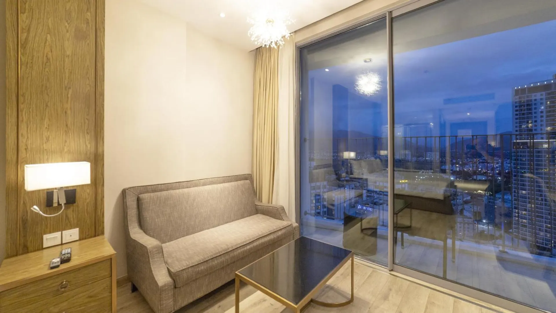 Апартаменты Panorama Beachfront Studio By Nest Group Нячанг
