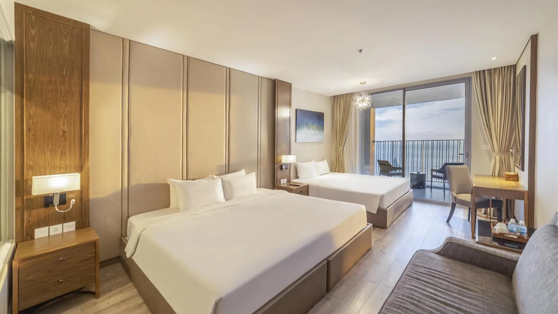 Апартаменты Panorama Beachfront Studio By Nest Group Нячанг 0*,